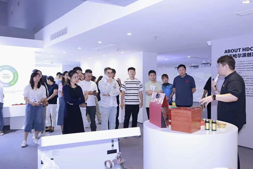 相約哈爾濱 逐夢亞冬會 百款亞冬商品設(shè)計(jì)報(bào)名紫丁香創(chuàng)意設(shè)計(jì)大賽活動舉辦